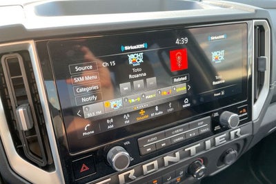 2025 Nissan Frontier SV