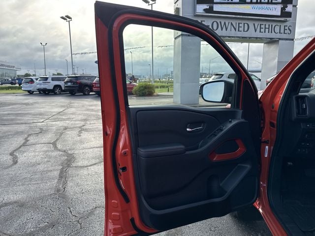 2025 Nissan Frontier PRO-4X