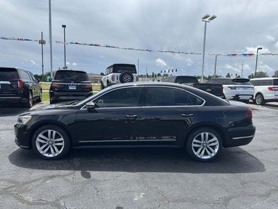 2017 Volkswagen Passat 1.8T SE w/Technology