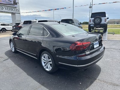 2017 Volkswagen Passat 1.8T SE w/Technology