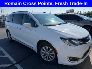 2017 Chrysler Pacifica Touring L Plus