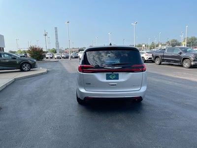 2026 Chrysler Pacifica Limited