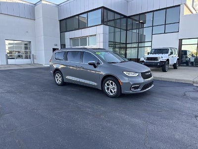 2023 Chrysler Pacifica Limited