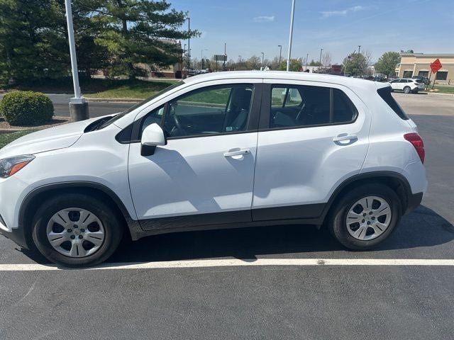 Used 2018 Chevrolet Trax LS with VIN 3GNCJKSB9JL361937 for sale in Terre Haute, IN
