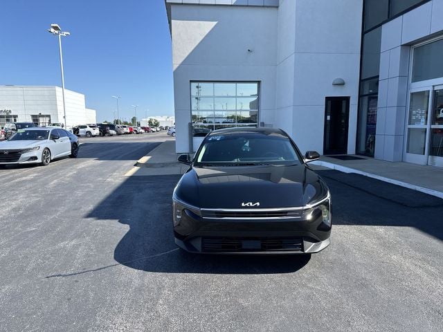 2025 Kia K4 LX