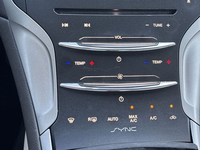 2016 Lincoln MKZ Base