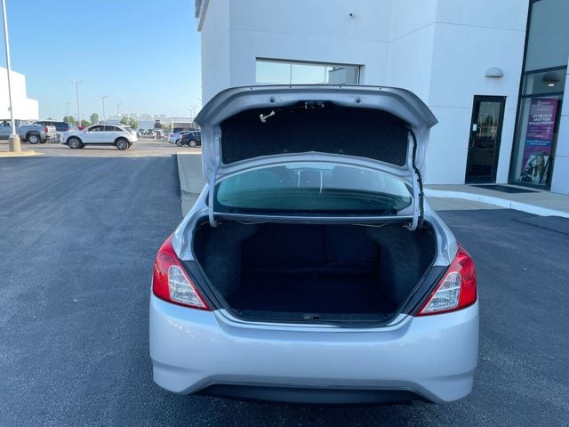 2019 Nissan Versa 1.6 SV