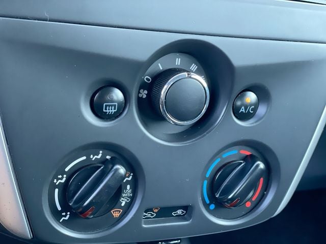2019 Nissan Versa 1.6 SV