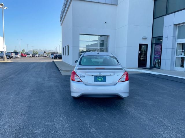 2019 Nissan Versa 1.6 SV