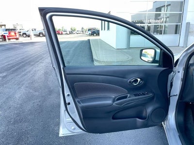 2019 Nissan Versa 1.6 SV