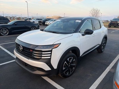 2025 Nissan Kicks SR