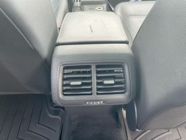 2015 Volkswagen Golf TDI SE 4-Door