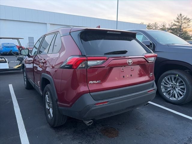 2025 Toyota RAV4 Hybrid XLE