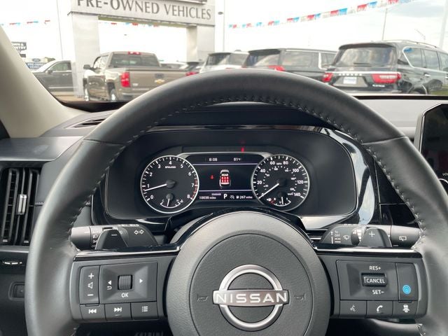 2025 Nissan Pathfinder SL
