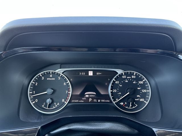 2025 Nissan Pathfinder SL