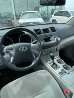 2012 Toyota Highlander Base