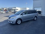 2012 Toyota Sienna LE 8 Passenger