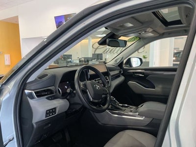 2021 Toyota Highlander Hybrid Limited