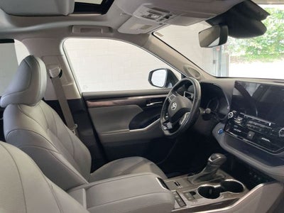 2021 Toyota Highlander Hybrid Limited