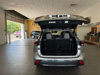 2021 Toyota Highlander Hybrid Limited