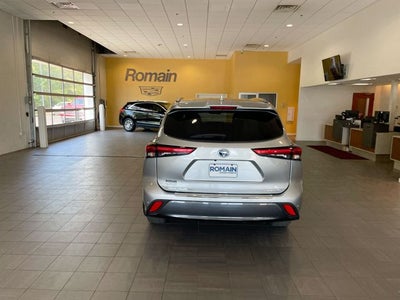 2021 Toyota Highlander Hybrid Limited