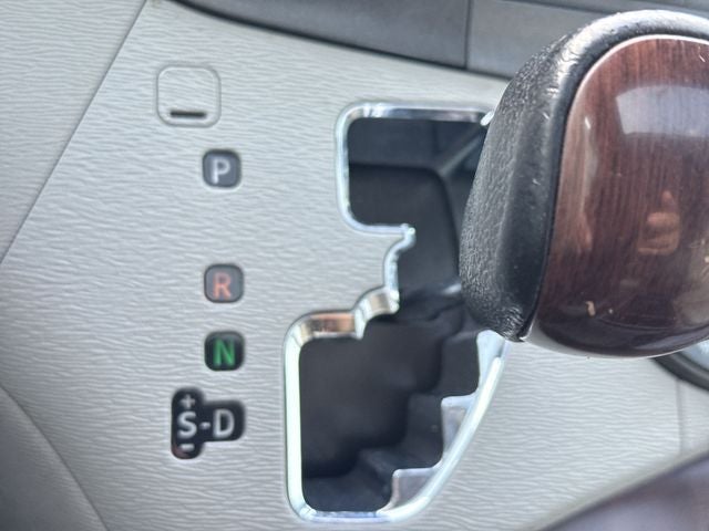 2012 Toyota Sienna XLE 8 Passenger