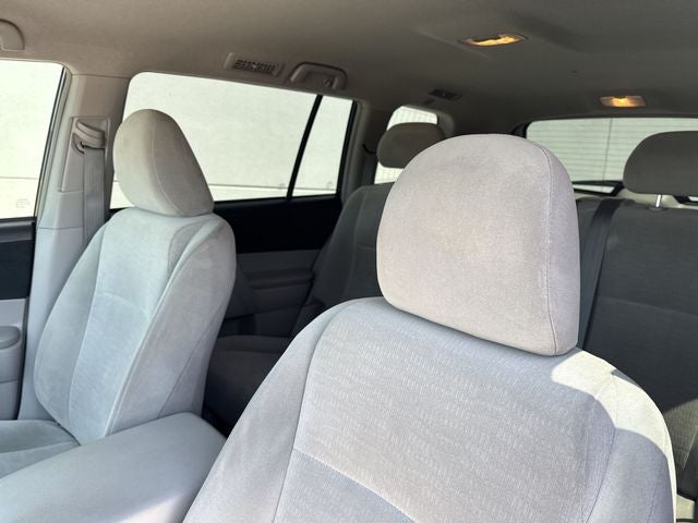 2011 Toyota Highlander Base