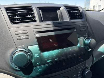 2011 Toyota Highlander Base