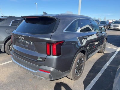 2024 Kia Sorento S