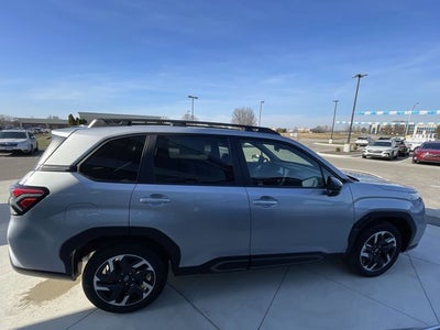 2025 Subaru FORESTER Limited