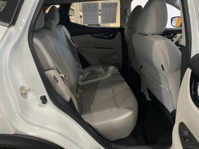 2021 Nissan Rogue Sport SV