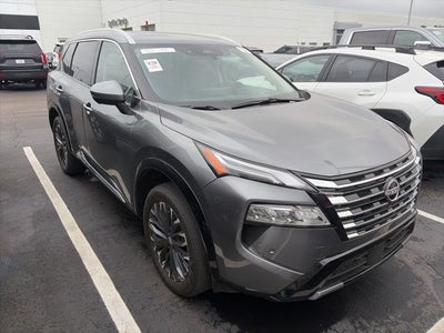 2025 Nissan Rogue Platinum