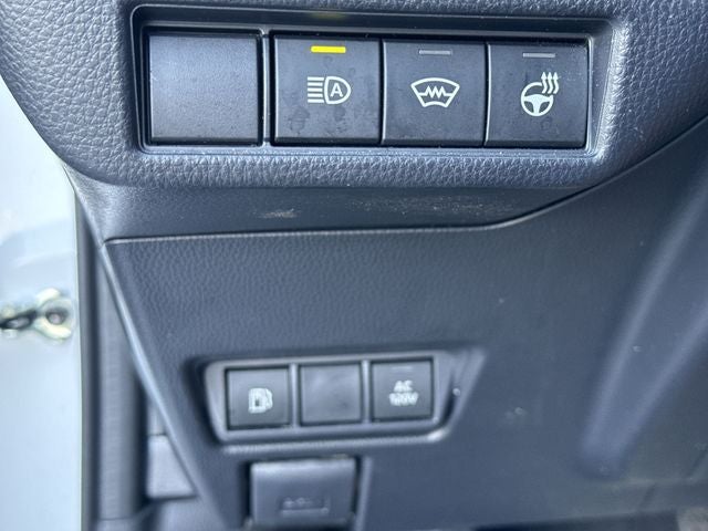 2024 Toyota Prius Prime SE