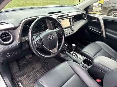 2017 Toyota RAV4 Hybrid Limited