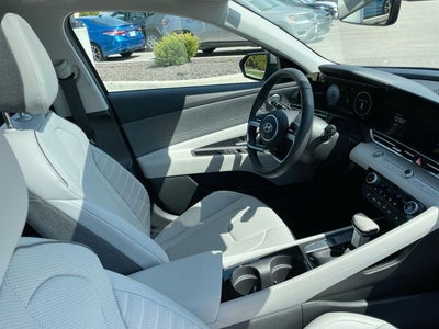 2024 Hyundai Elantra Limited