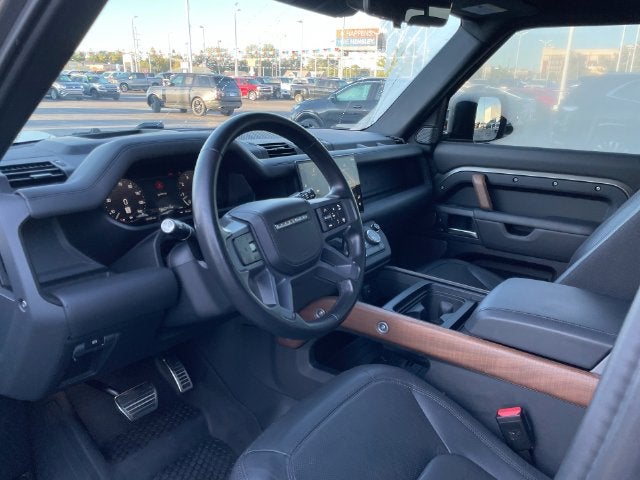 2024 Land Rover Defender 110 X