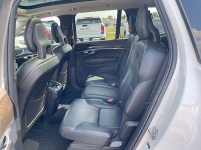 2018 Volvo XC90 T6 Momentum