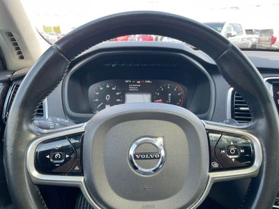2018 Volvo XC90 T6 Momentum