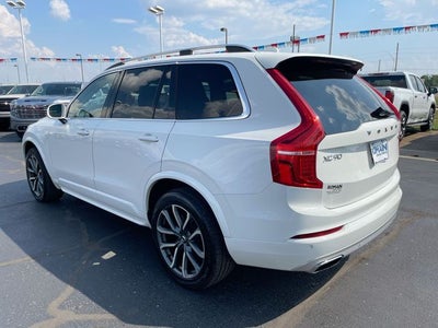 2018 Volvo XC90 T6 Momentum