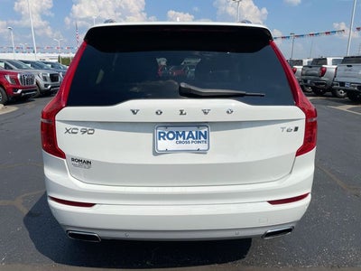 2018 Volvo XC90 T6 Momentum