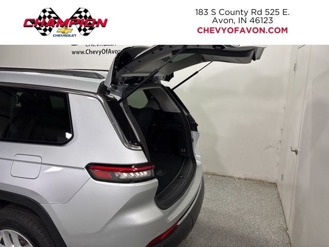 2023 Jeep Grand Cherokee L Laredo