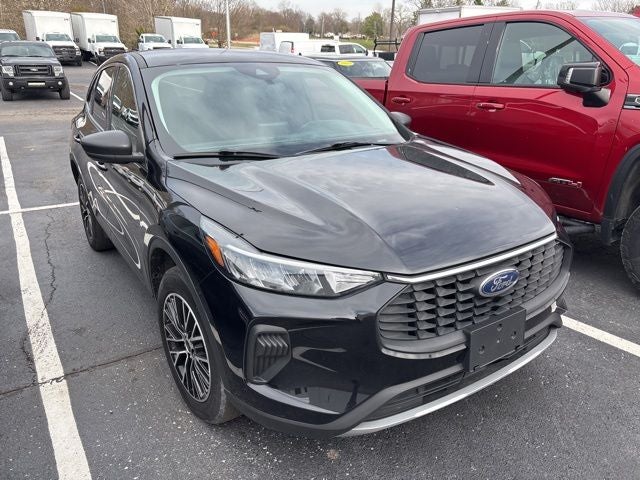 2023 Ford Escape Hybrid Active