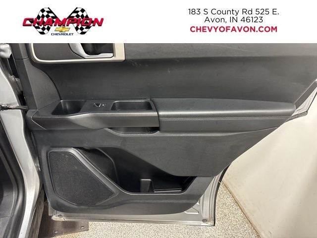 2020 Ford Explorer Base