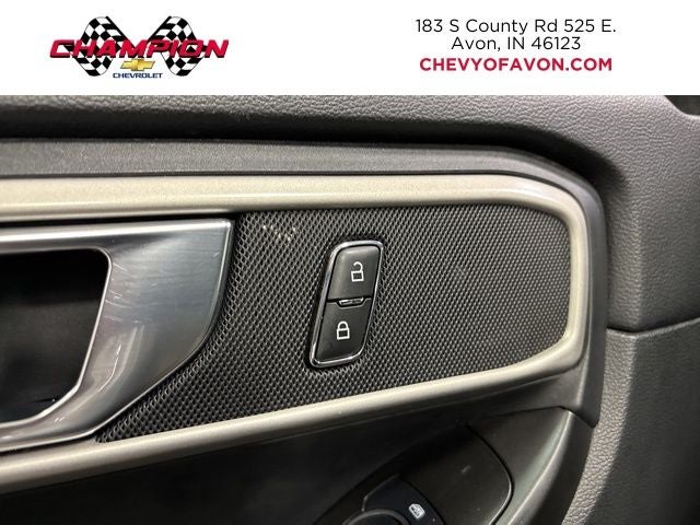 2020 Ford Explorer Base