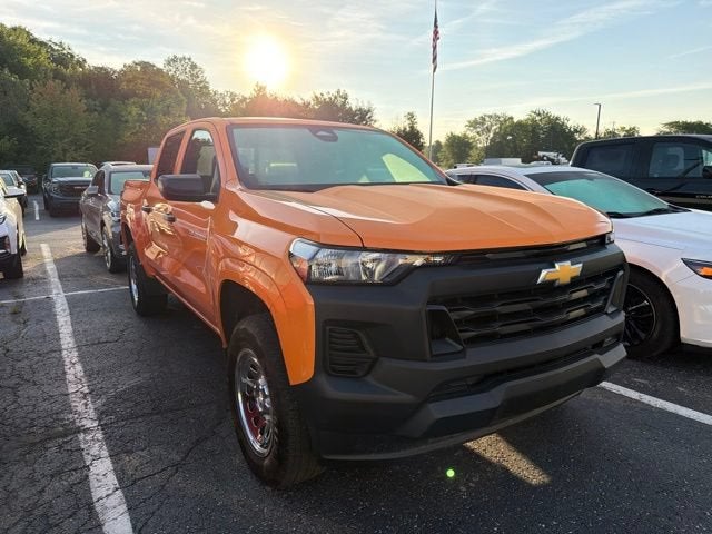 2025 Chevrolet Colorado WT/LT
