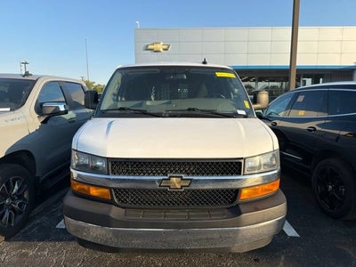 2025 Chevrolet Express Cargo WT