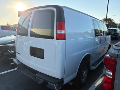 2025 Chevrolet Express Cargo WT