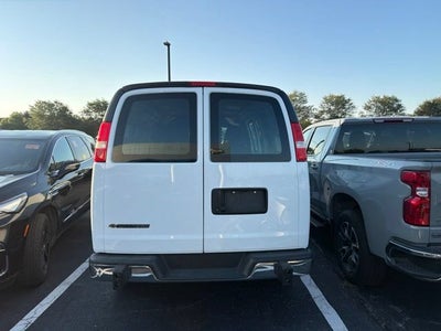 2025 Chevrolet Express Cargo WT
