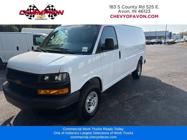 2026 Chevrolet Express Cargo 1WT