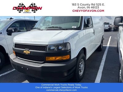 2025 Chevrolet Express Cargo WT